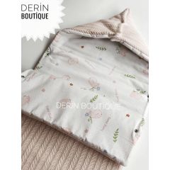 Pudra Örgü Kuşlu Poplin Şapkalı Kundak