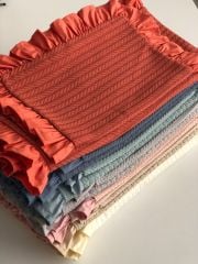 Fırfırlı  Örgü Pike Takımı