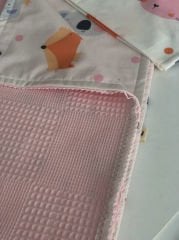 Pembe Dama Koca Kafa Hayvanlar Poplin Beyaz Dantelli Pike Takımı