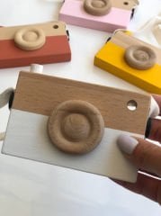 Beyaz Ahşap Fotoğraf Makinesi