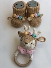 Amigurumi Ceylan Diş Kaşıyıcılı Çıngırak ve Patik Seti