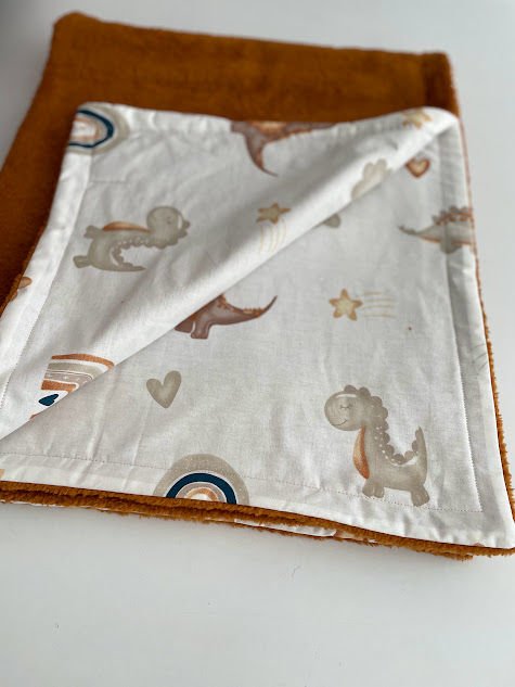 Dinozor Poplin Kiremit/Taba Welsoft Battaniye