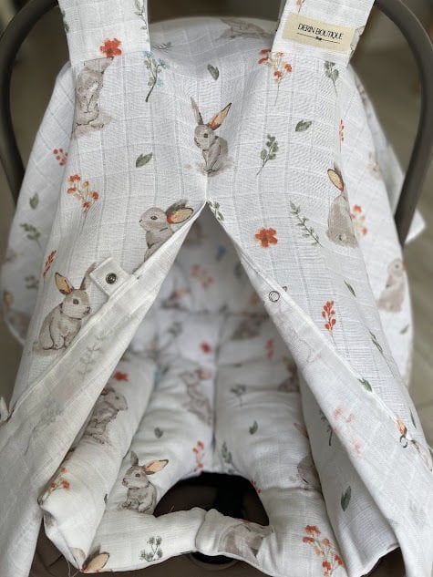 Tavşan Desenli Tek Katlı Müslin Puset Örtüsü ve Minder Seti