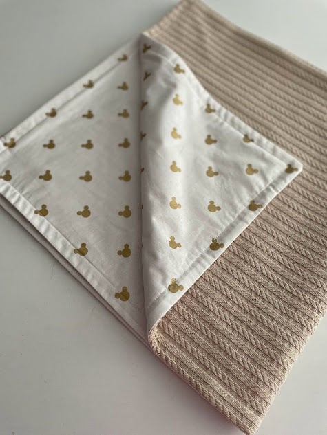 Bej Örgü Gold Mickey Poplin Pike