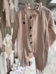 Pudra Müslin Uzun Kollu Fırfır Yakalı Tulum